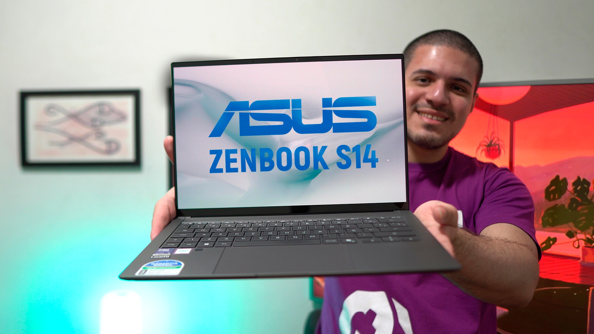 ASUS Zenbook S14 (2026): notebook premium seduz com tela OLED e bateria | Análise / Review
