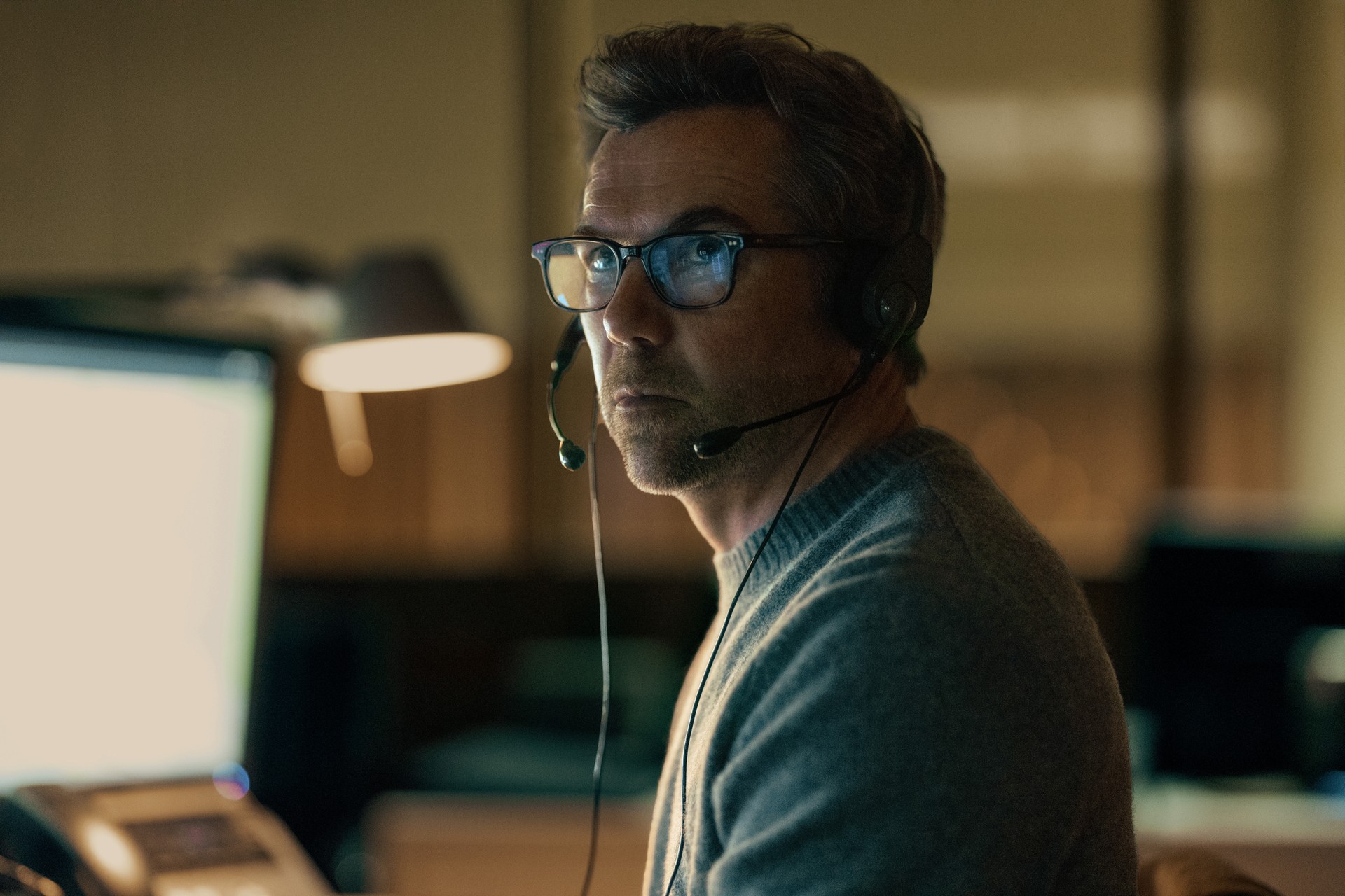 Apple TV revela primeiras imagens de Last Seen, nova série com Patrick Brammall