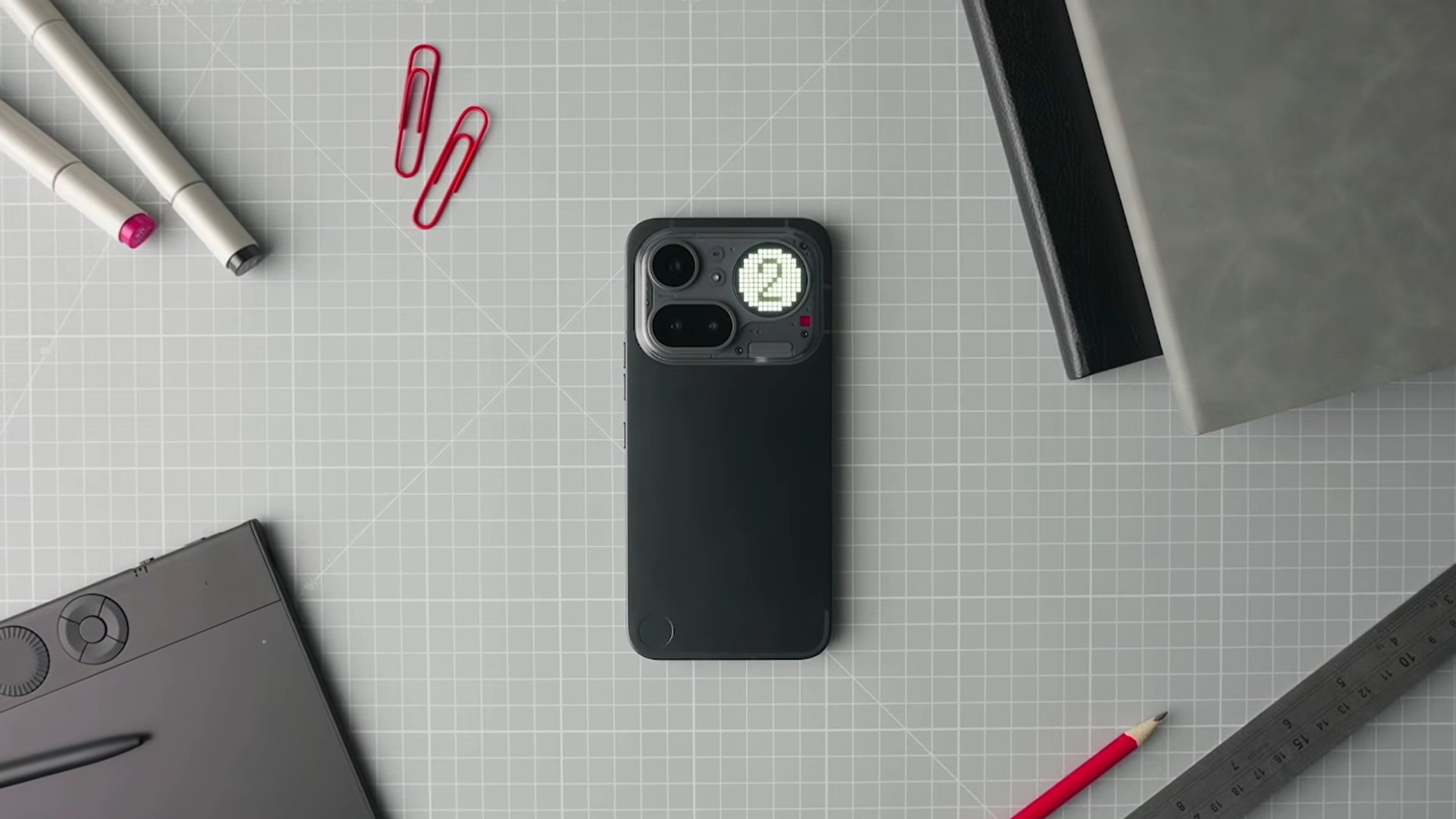 Nothing é acusada de mentir sobre zoom de 140x do Phone (4a) Pro