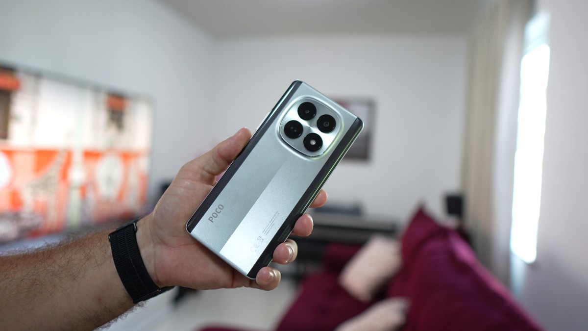 POCO M8 5G passa mais de 40 horas longe da tomada | Teste de bateria oficial