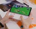 AYANEO Pocket Play surge em v?deo hands-on na Computex com design deslizante e tela OLED