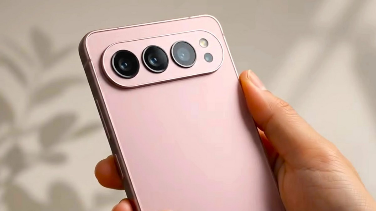 Samsung prepara Galaxy S27 Ultra com câmeras mais finas e tecnologia de lentes impressas