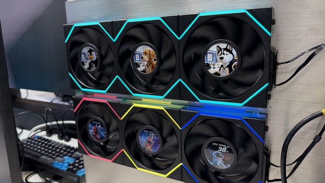 Lian Li renova portfólio de coolers com telas LCD e novas fontes para setups modernos