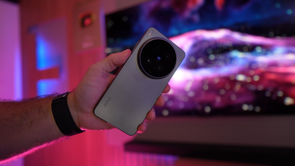 Linha vivo X500 tem lançamento e mais detalhes das câmeras confirmados