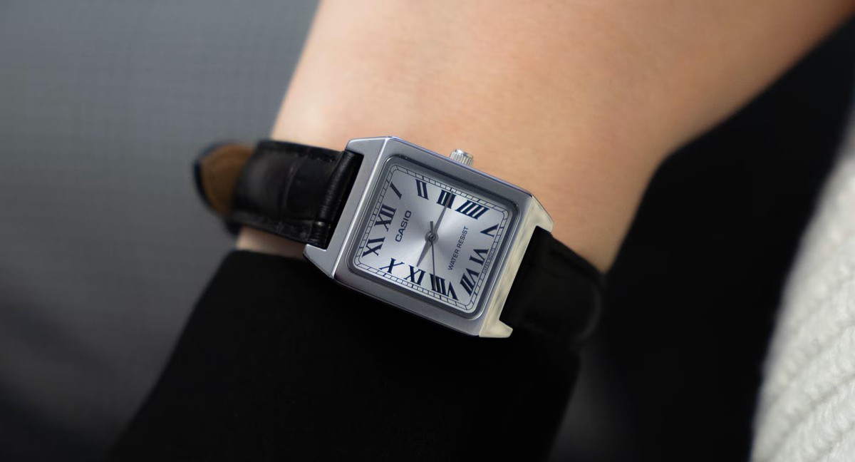 Casio lança três novos relógios LTP-B150 com pulseiras de aço e couro