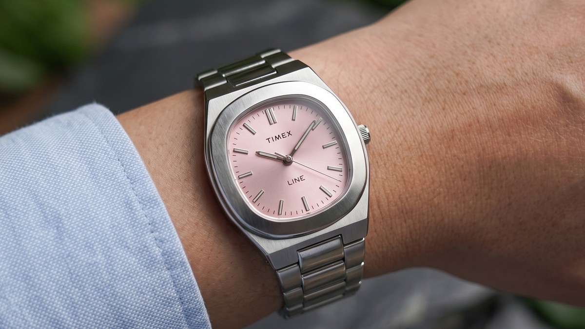Timex E Line 30mm: marca relança relógio clássico dos anos 80 com mostrador TV Dial