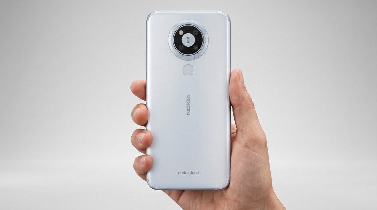 HMD prepara novo celular que revive o clássico design slider inspirado no lendário Nokia N95