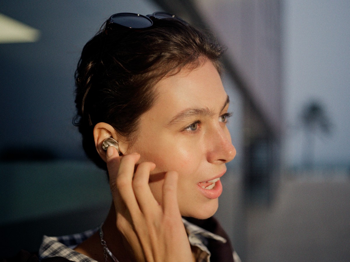 Sennheiser Momentum True Wireless 5: fone chega em setembro com baterias removíveis e mais