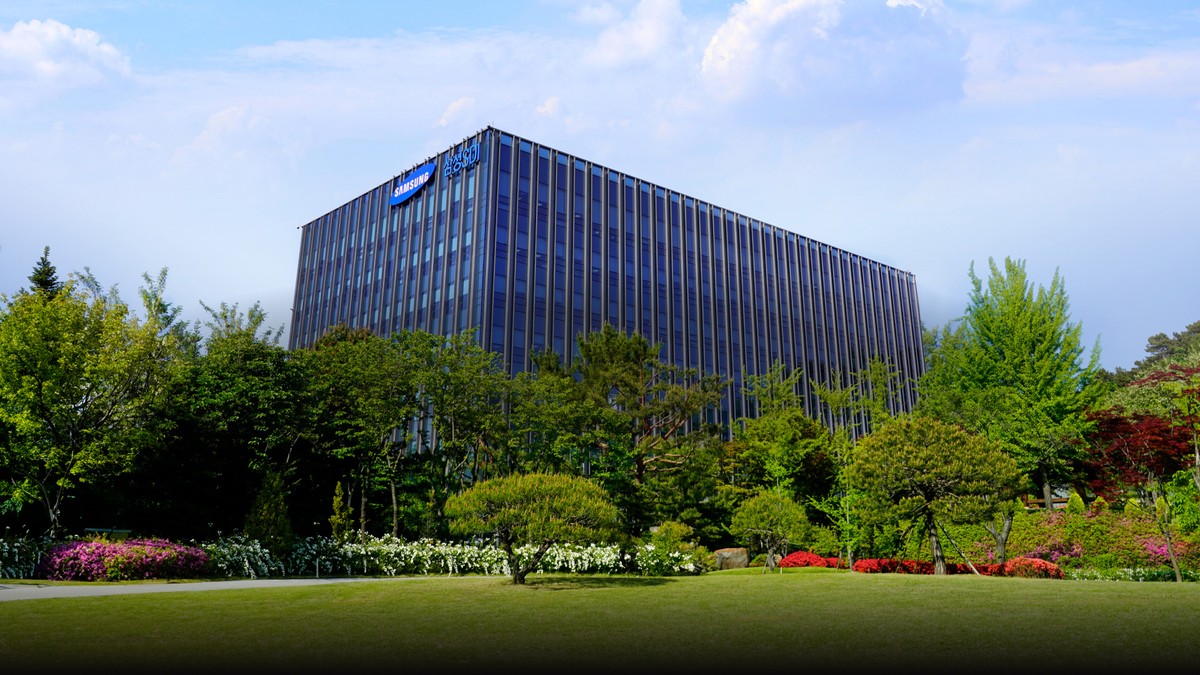 Samsung SDI vende ações da Samsung Display para investir em tecnologias de bateria