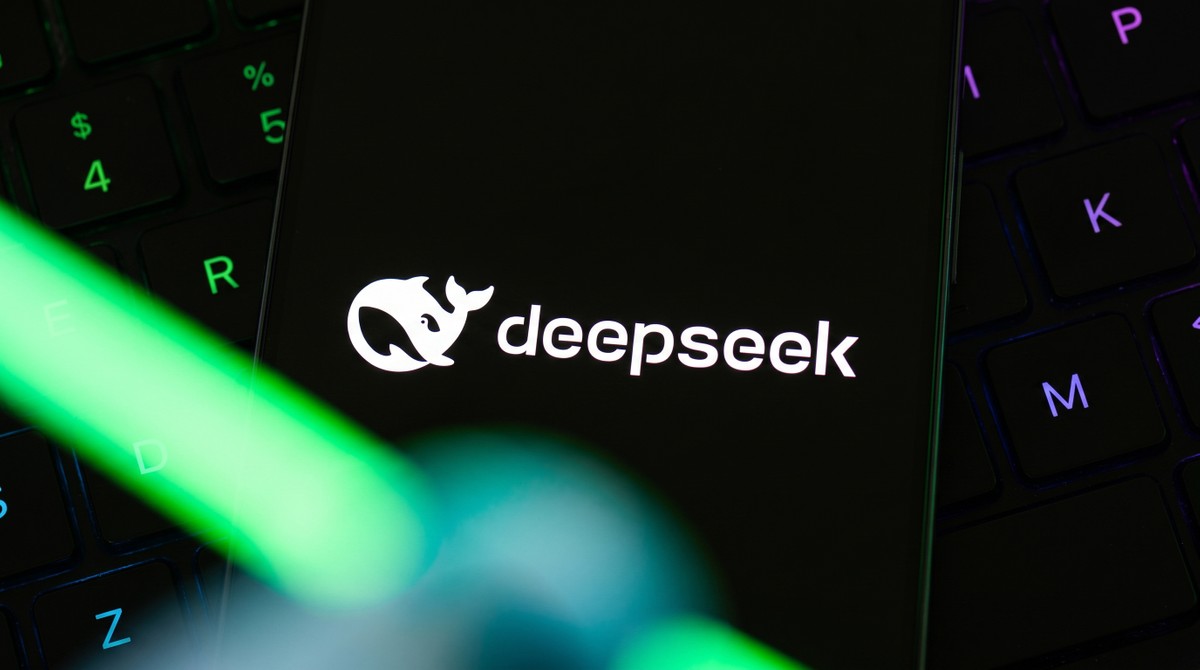 58x mais barata: nova IA da DeepSeek volta a assustar OpenAI e Anthropic