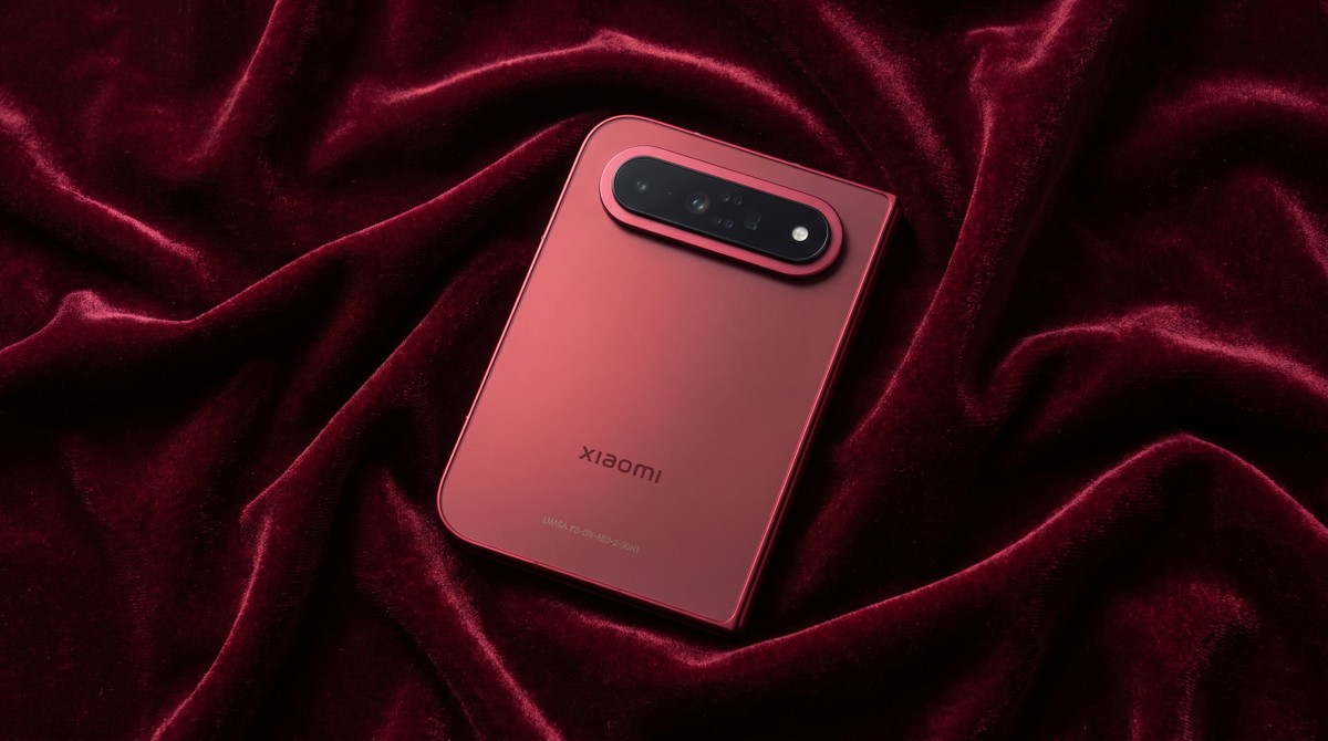 Vazamento do Xiaomi 18 Fold revela bateria muito maior que a do Galaxy Z Fold 8