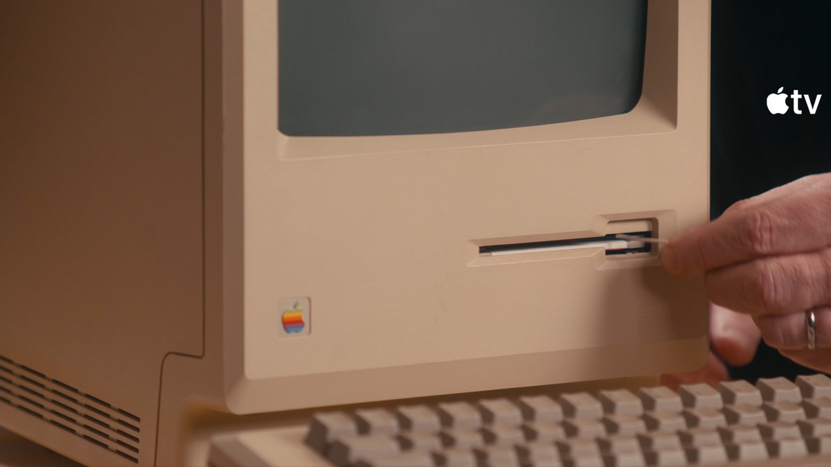 Macintosh original aparece em novo vídeo promocional do filme Mayday no Apple TV