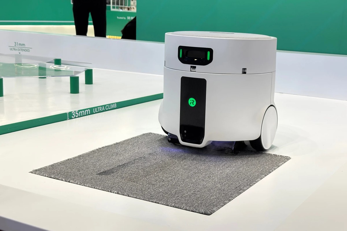 iRobot revela conceito de robô aspirador que carrega outro dispositivo menor por dentro