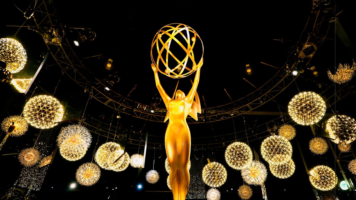 Emmy 2026 tem Spider-Noir em destaque; veja os vencedores das categorias técnicas