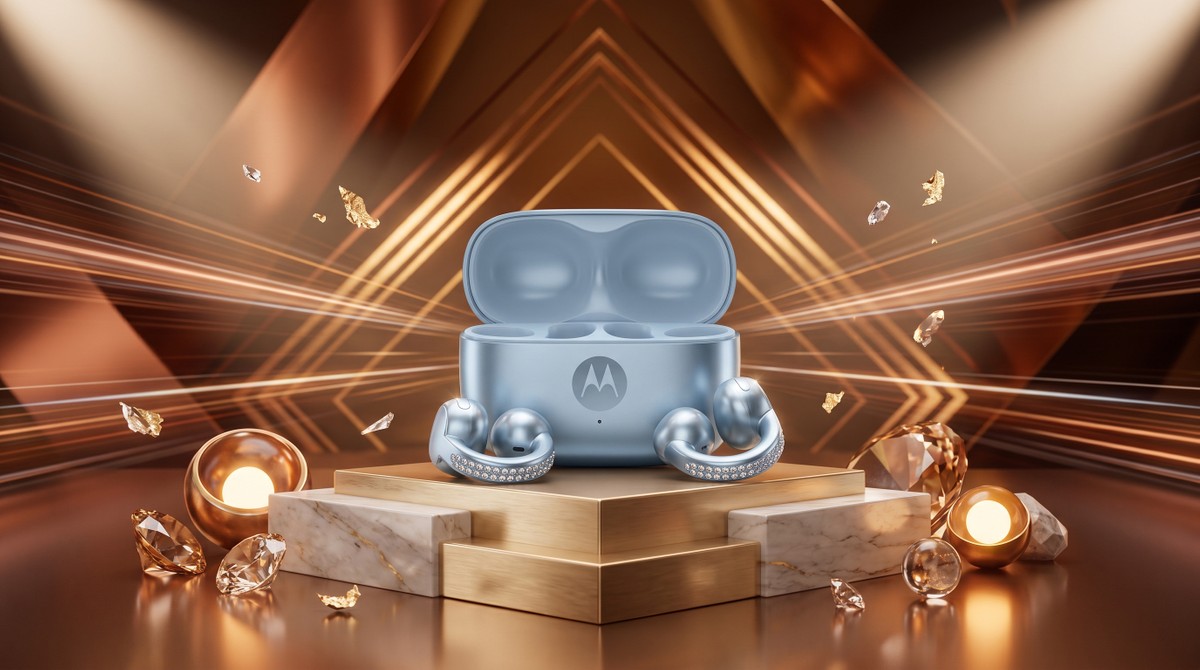 Motorola Moto Buds Loop unem elegância, conforto e preço baixo nessa oferta