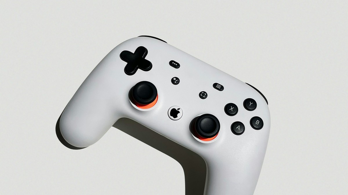Apple planeja lançar controle próprio de videogame sob a marca Beats