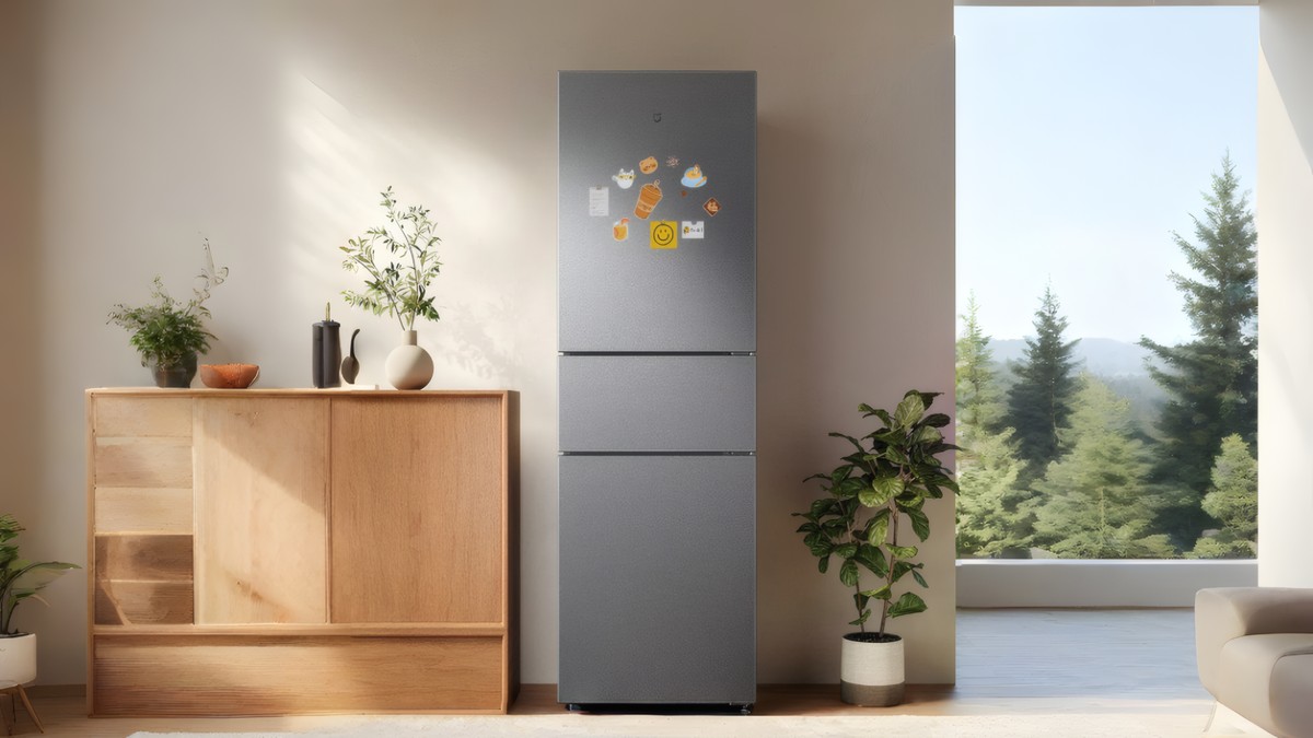 Xiaomi lança geladeira compacta Mijia de três portas com sistema frost-free e mais
