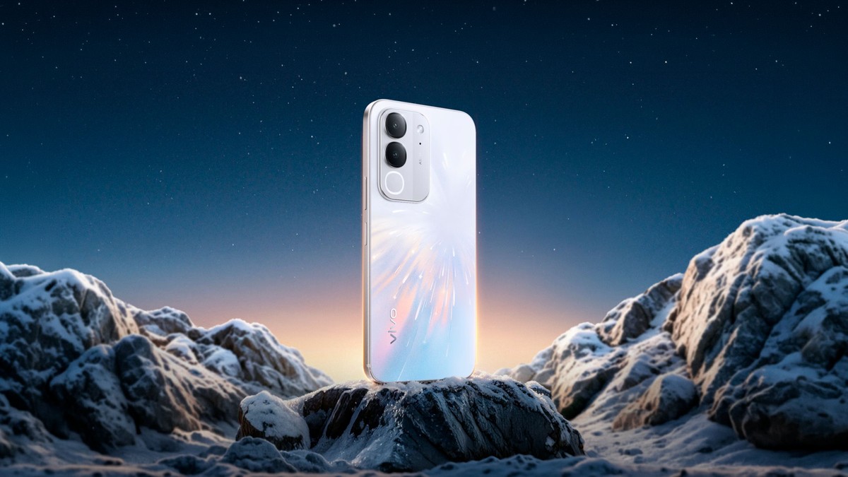 Vivo Y600i é novo celular baratinho com Snapdragon, tela de 120 Hz e bateria de 8.000 mAh