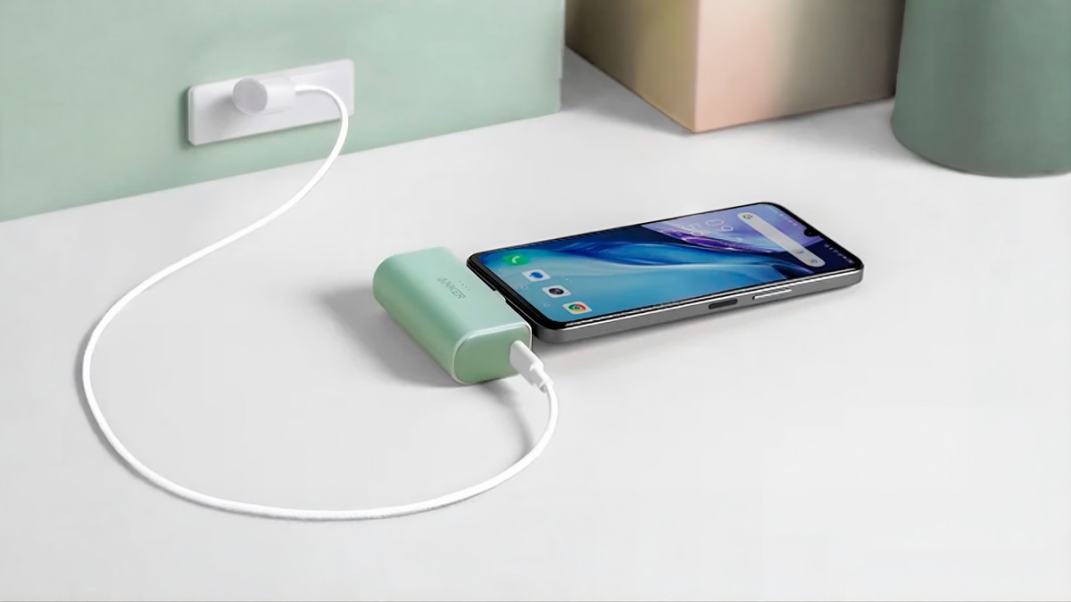 Anker Nano em oferta: mini power bank com 5.000 mAh por menos de R$ 170