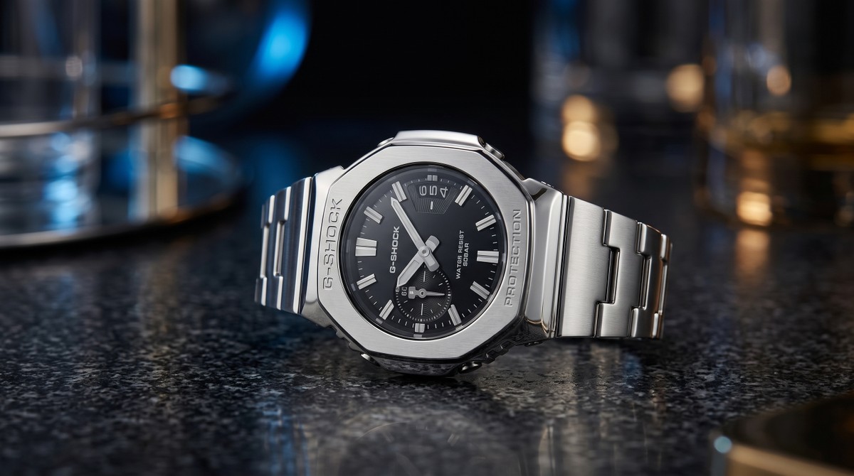 Casio lança linha G-Shock GMC-2500 com design inspirado em 1983 e ponteiro magnético