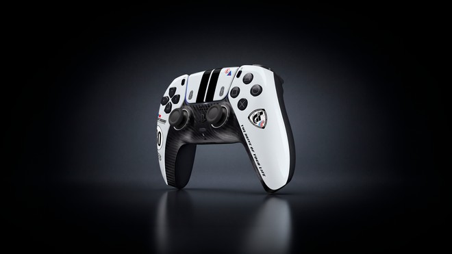 DualSense de Gran Turismo para PS5 entra em pré-venda com desconto no Brasil em até 15x - Foto
