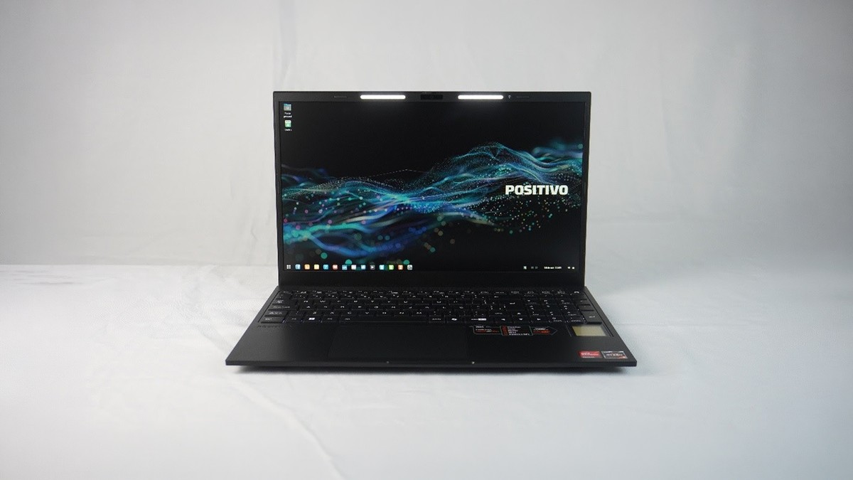 Positivo Vision P15M estreia no Brasil com Minitela, chip AMD e até 4 TB de armazenamento