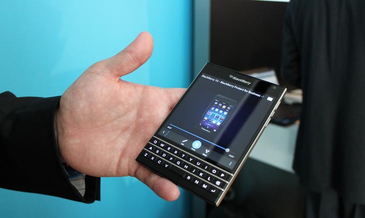 Preço do BlackBerry Passport finalmente revelado no exterior